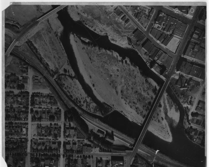 Clark Fork River along Higgins Avenue 1931